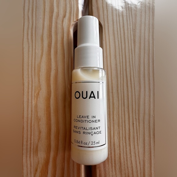 SHAMPOO DETOX 300ml + BODY CLEANSER 300ml + LEAVE IN CONDITIONER 149ml + 4x25ml - Picture 10 of 13